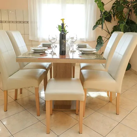 Apartman Dragica *