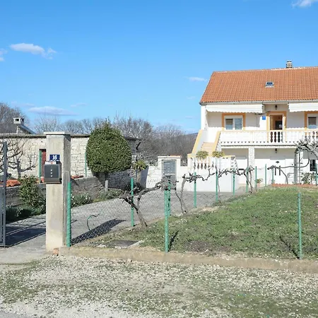 Apartman Dragica *